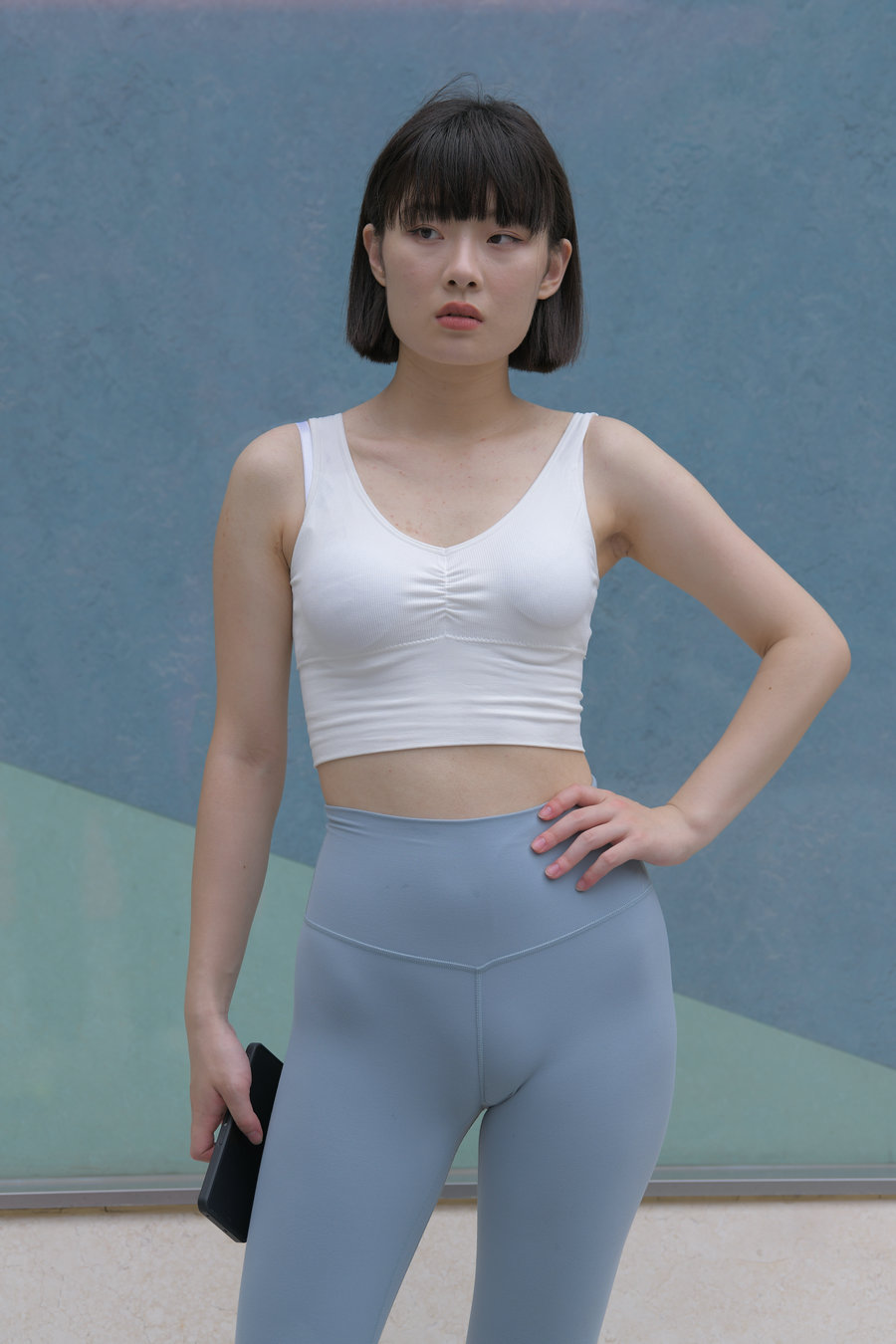 短发女孩J4175 379P2V-26.5GB-朵兔兔