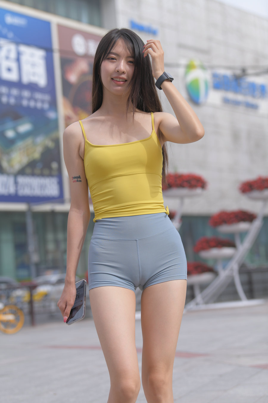 J3267 896P-18.3GB-朵兔兔